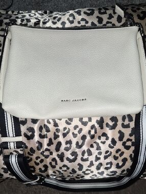 Marc Jacobs Cream Pebbled Leather Crossbody with Logo